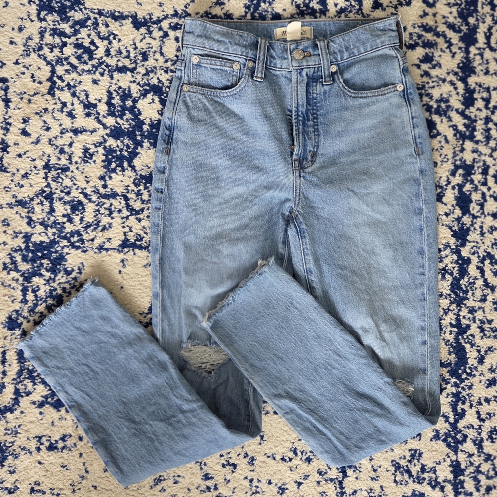 Madewell Distressed Light Blue Skinny Jeans - Picture 4 of 8